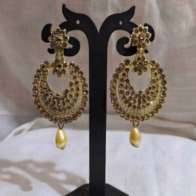DESIGNER FASHION EARINGS FOR GIRLS AND WOMEN