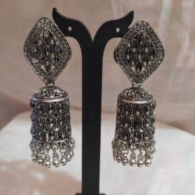 DESIGNER FASHION EARINGS FOR GIRLS AND WOMEN