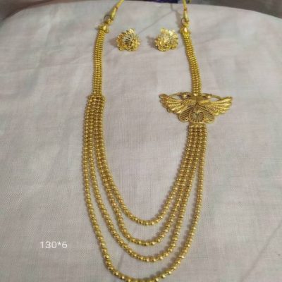 WOMEN’S STYLISH TRADITIONAL GOLDEN NECKLACE SET