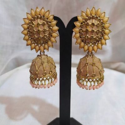 DESIGNER FASHION EARINGS FOR GIRLS AND WOMEN