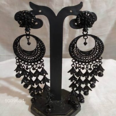 DESIGNER FASHION EARINGS FOR GIRLS AND WOMEN