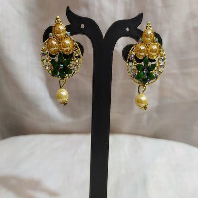 DESIGNER FASHION EARINGS FOR GIRLS AND WOMEN